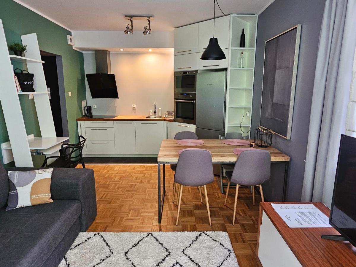 Apartament Rodzinny - Calodobowe Zakwaterowanie, Bezplatny Parking Stary Toruń Εξωτερικό φωτογραφία